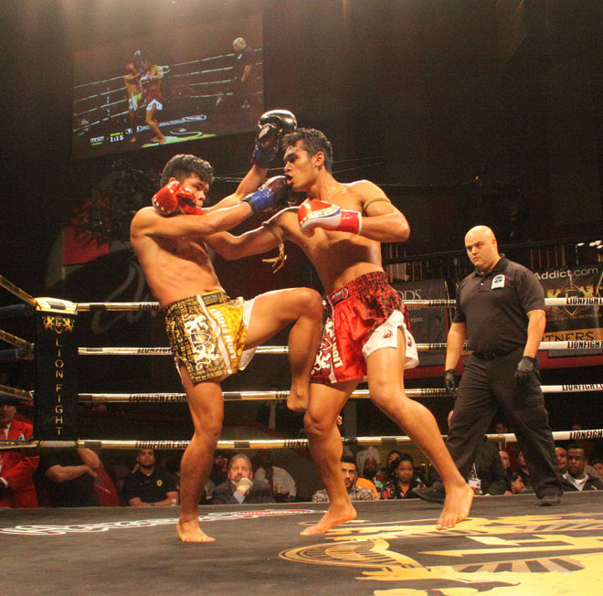 Kengsiam, left, battles Jo Nattawutt during the main event of Lion Fight 35 on March 3