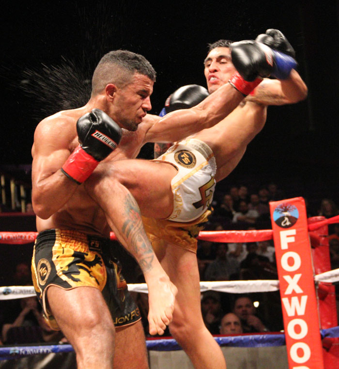 Amine Ballafrikh, left, versus Ricardo Cruz