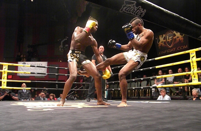 Keemaan Diop, left, versus Trevor Ragin at Lion Fight 37